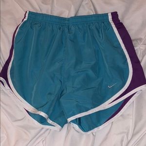 Women’s Nike tempo shorts